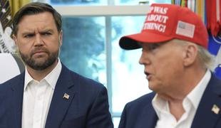 Kitajski napad brez primere: med žrtvami tudi Trump in JD Vance