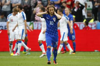 Zakaj se je nogometašem na Euru zameril prvi polčas?