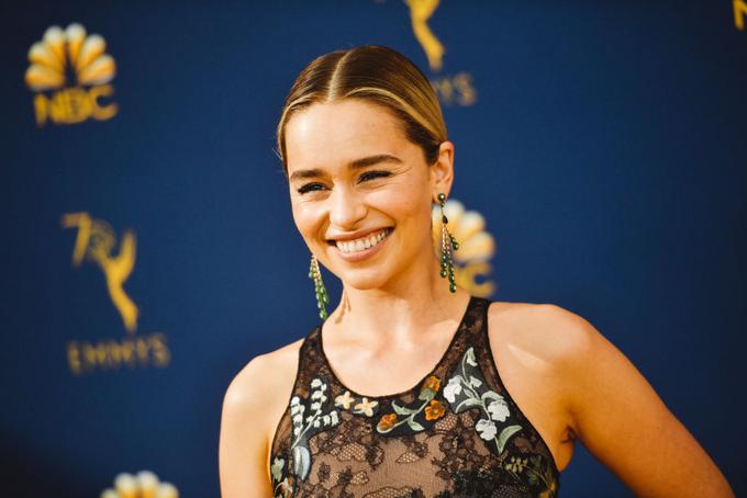 Emilia Clarke bi z veseljem stopila v Bondove čevlje. | Foto: Getty Images