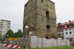 Preprečili rušenje Čeligijevega stolpa, za celovito obnovo ni denarja