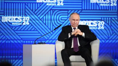 Putin: Oblikuje se multipolarna svetovna ureditev. Ta proces je nepovraten.