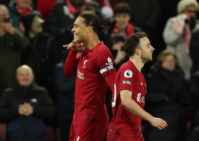 Virgil van Dijk je zadel za vodstvo Liverpoola z 1:0. | Foto: Reuters