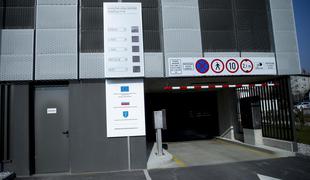 V Domžalah 2,2 milijona evrov za eno uro parkiranja na dan