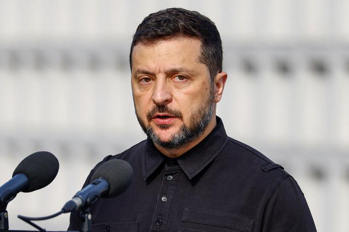 Volodimir Zelenski | Predsednik Volodimir Zelenski je v odzivu napad označil za "brutalen ruski safari". | Foto Reuters