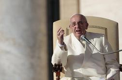 Po mnenju papeža Frančiška splav "grozljiv"