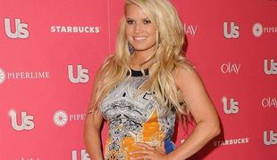 Jessica Simpson bi skočila v zakonski jarem