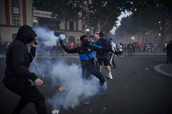 Aretirali so okoli 150 ljudi. | Foto: Getty Images