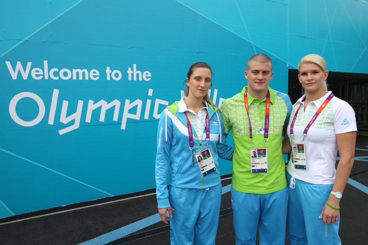 V Londonu so slovenske barve v taekwondoju branili Franka Anić, Ivan Trajković in Nuša Rajher. | Foto: Aleš Fevžer