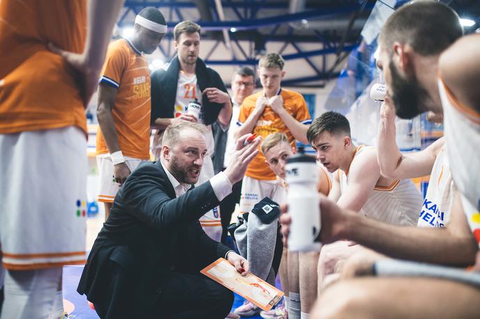 Helios Suns Dejan Jakara | Helios se je zanesljivo uvrstil v polfinale. | Foto Grega Valančič/Sportida