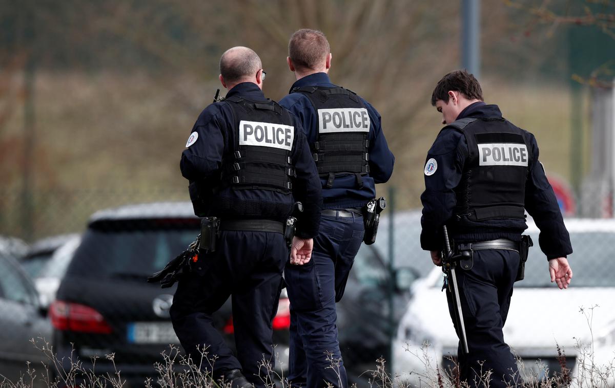 francoska policija | Polciija je moškega že pridržala. | Foto Reuters