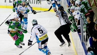 Linz proti Olimpiji vodi že z 2:0 v zmagah