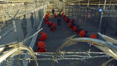 V zaporu Guantanamo le še 93 terorističnih osumljencev