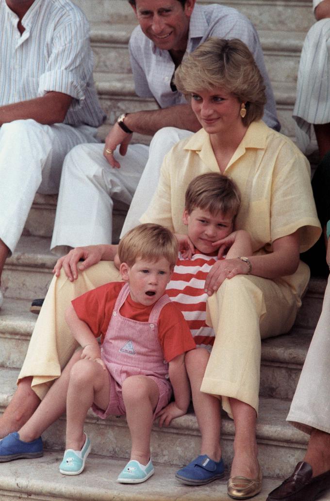 Princesa Diana s sinovoma Harryjem in Williamom | Foto: Reuters