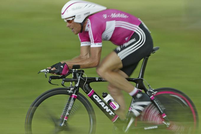 Ullrich je dvakratni svetovni prvak v vožnji na čas (1999, 2001), olimpijski prvak na cestni dirki (2000) in olimpijski podprvak v kronometru (Sydney 2000).  | Foto: Getty Images