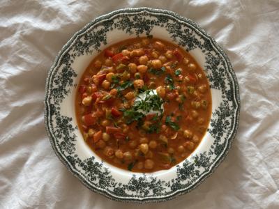Imamo recept za okusen kari s čičeriko: zdrava jed na žlico
