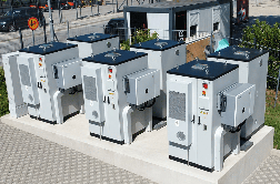 Se hranilnik energije izplača? BISOL Energija primerja prihodek treh sončnih elektrarn v 2026.