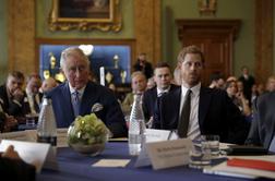 Na vidiku sprava med princem Harryjem in kraljem? #video