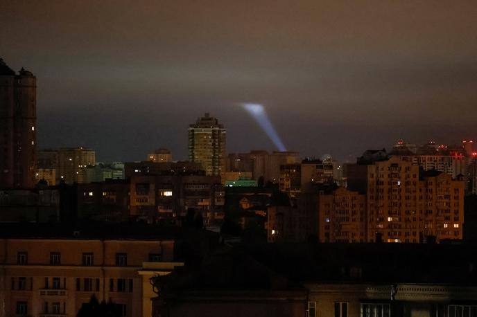 Kijev | V Kijevu se je aktivirala protizračna obramba.  | Foto Reuters