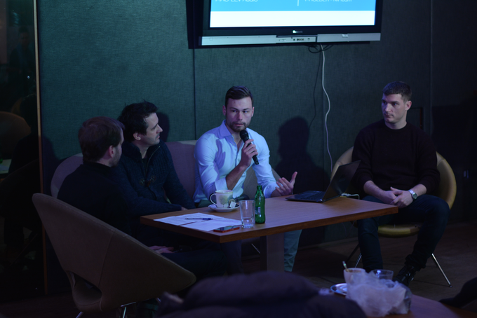 Nik Vene (v sredini) je na Kickstarterju presegel svoj plan za več kot 1700 odstotkov. | Foto: Startup cafe Ljubljana