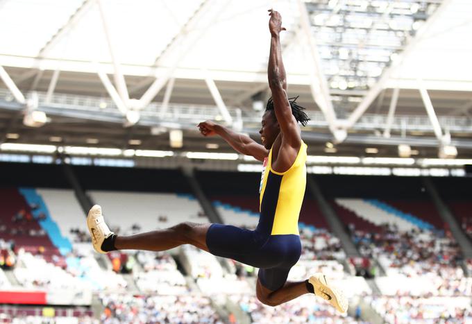 Novopečeni svetovni prvak je osem metrov prvič preskočil šele pred dvema letoma. | Foto: Getty Images