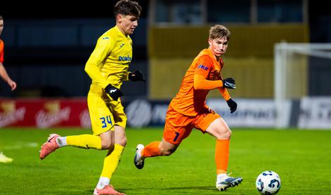 Jevšenak podaljšal pogodbo z vodilno ekipo prve lige