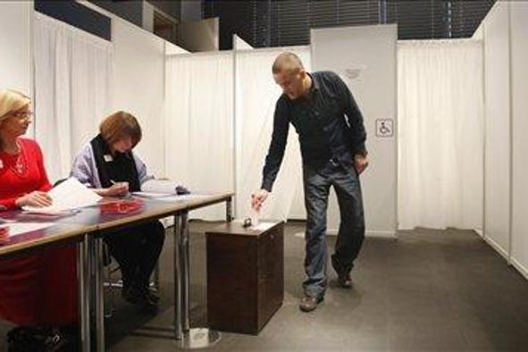 Na Islandiji na referendumu o dogovoru glede banke Icesave