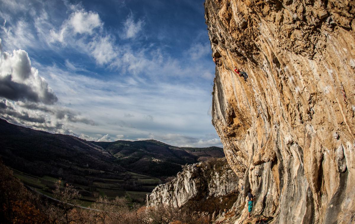 plezalisce plezanje stena balvan | Foto Petra Polončič