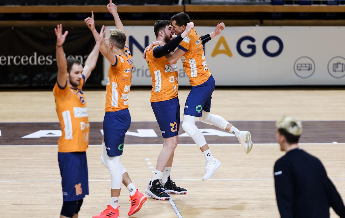 ACH Volley Calcit Volley | ACH Volley bo v finalu lovil še 17. zaporedni državni naslov. | Foto Vid Ponikvar