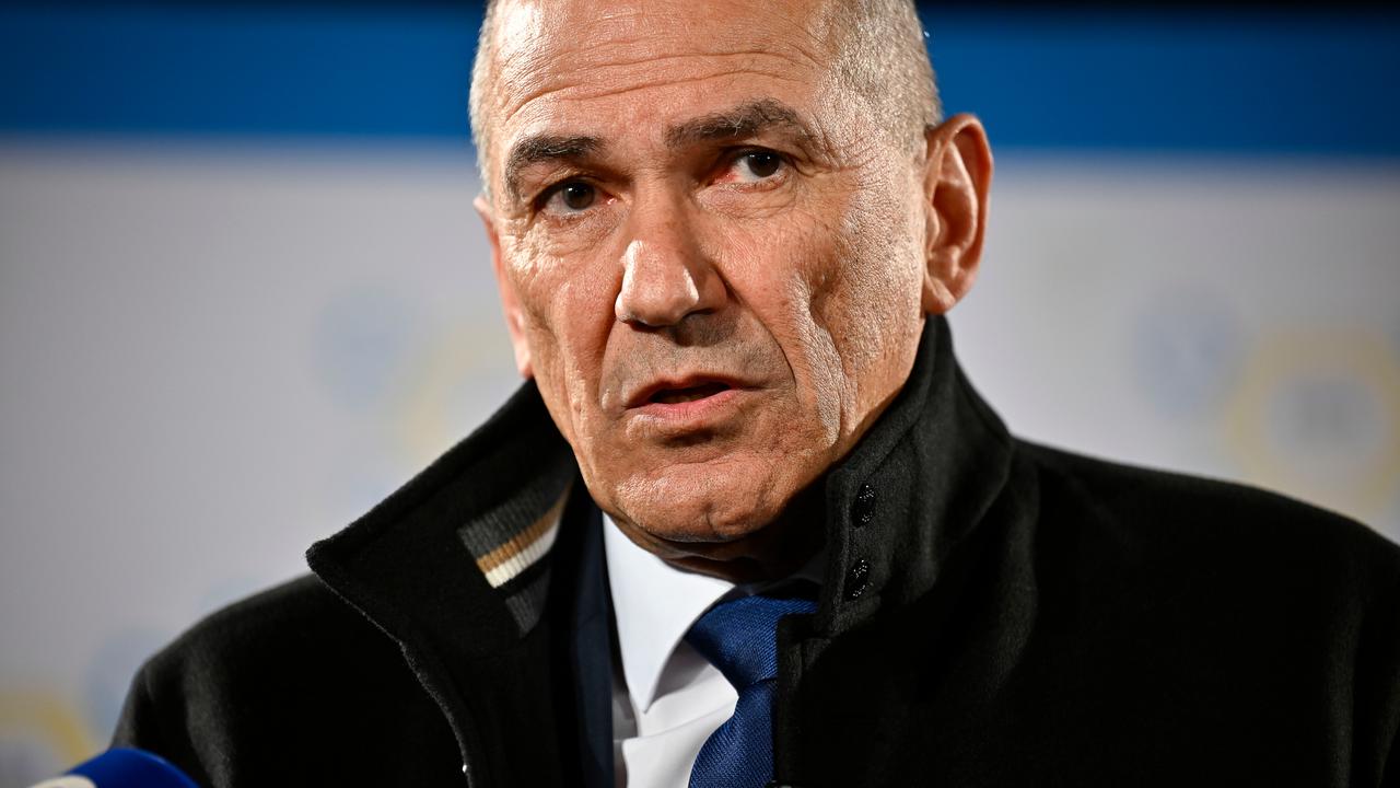 Janša: To kaže na veliko razliko med besedami in dejanji