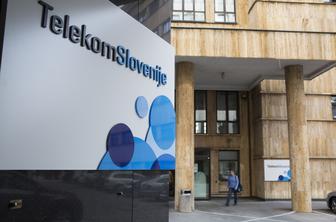 Skobe predčasno z mesta predsednika uprave Telekoma