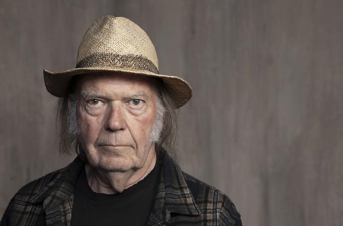 Čeprav mu prinese precej denarja, Neil Young svoje glasbe noče več na Spotifyu. | Foto: Guliverimage/Vladimir Fedorenko