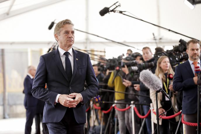 Rebeka Krašovec | EU je od začetka ruske agresije na Ukrajino pred več kot tremi leti že močno zmanjšala uvoz ruskih fosilnih goriv, letos pa je Evropska komisija predlagala popolno opustitev uvoza v prihodnjih letih. | Foto Vlada RS/X