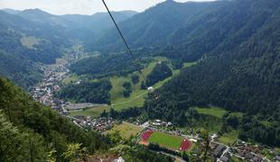 Na Koroškem ta konec tedna odpirajo najdaljši zipline v Sloveniji