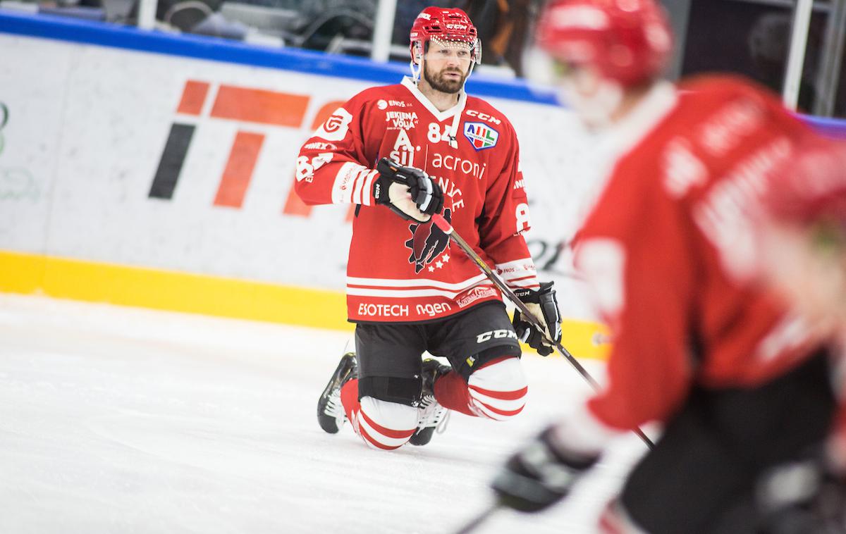 Andrej Hebar HDD Jesenice HK Olimpija | Jeseničani se bodo v finalu pokala Slovenije pomerili z večnimi tekmeci iz Ljubljane. | Foto Peter Podobnik/Sportida