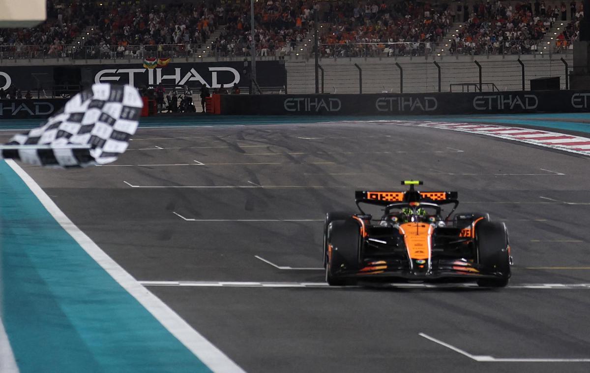 Abu Dabi Lando Norris McLaren | Lando Norris in Oscar Piastri sta si lani McLarnu pridirkala šest zmag in konstruktorski naslov. | Foto Reuters