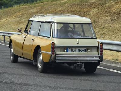 Ujeli smo ga na Dolenjki: karavan, ki je bil desetletja pred svojim časom #foto