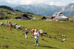 Zakaj Slovenci radi hodimo v hribe?