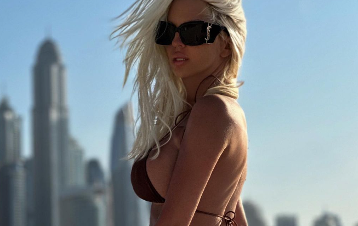 Jelena Kraleuša | Jelena Karleuša je znana po tem, da rada deli svoje razgaljene fotografije. | Foto Jelena Karleuša/Instagram