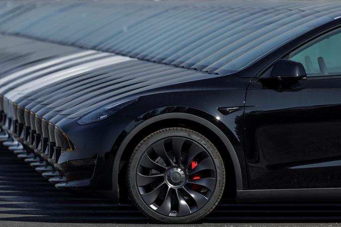 Tesla Berlin | Teslini avtomobili pred tovarno pri Berlinu. | Foto Reuters
