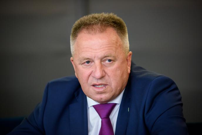 Bo moral Lek vračati državi denar?