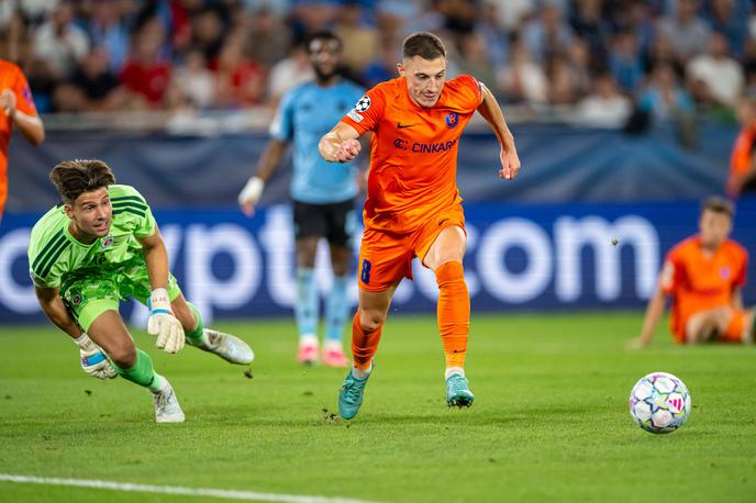 liga prvakov Mario Kvesić NK Celje Slovan Bratislava | Mario Kvesić | Foto Guliverimage