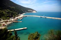 Otok Sazan