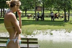 Mediji v transu, nogometaši trenirajo