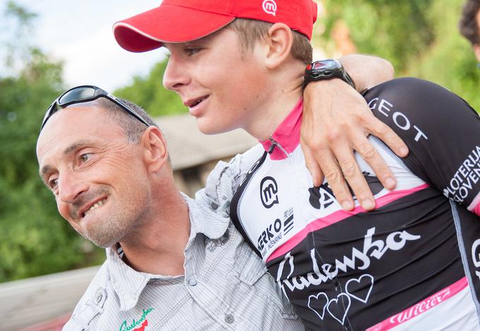 S trenerjem Markom Polancem, očetom še enega vrhunskega kolesarja Jana Polanca.  | Foto: Vid Ponikvar