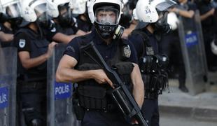 V Istanbulu ubiti domnevni teroristki