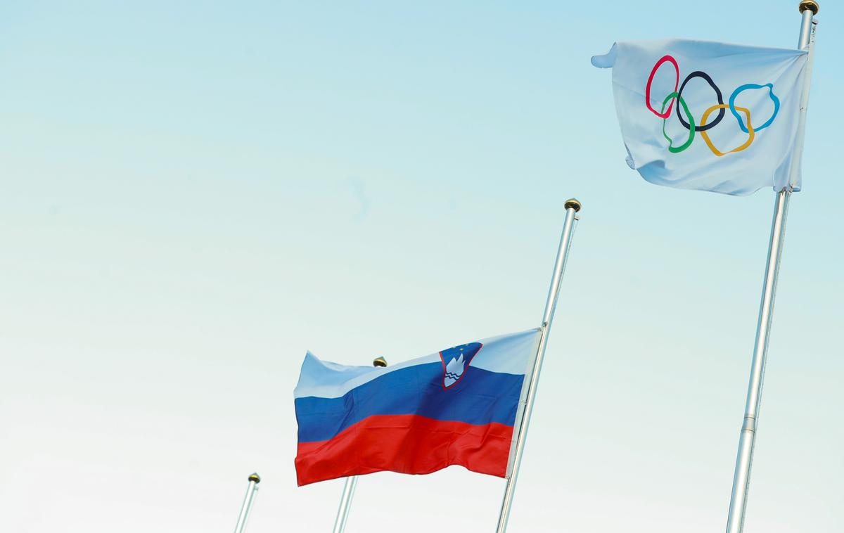 olimpijska vas, zastava | Foto Stanko Gruden, STA