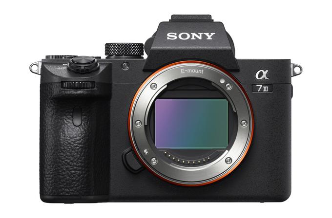 Razkrit senzor polnega formata na fotoaparatu Sony A7 III. | Foto: SONY
