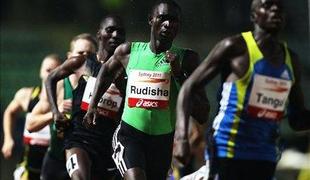 Rudisha v Sydneyju 1:44,80