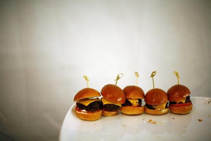 Davek na sladkor - zdravilo za zdravstvene in gospodarske težave?