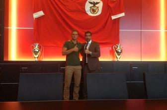 Zdaj tudi uradno: Jan Oblak čakal in dočakal Benfico